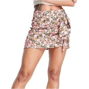 Topshop Floral Pink Mini Skirt Size 6 US